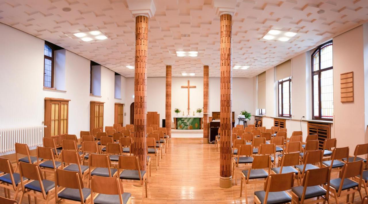 Saechsisches Gemeinschafts-Diakonissenhaus Zion E. V. Aue  Εξωτερικό φωτογραφία